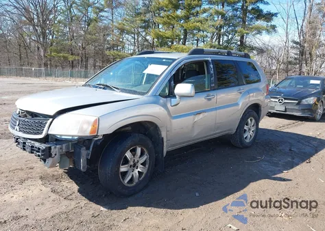 2010 Mitsubishi Endeavor Ls z USA, uszkodzony, nr VIN 4A4JM2AS5AE017877